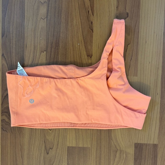 Lululemon Ribbed Nulu Asymmetrical Sports Bra - Picture 3 of 3
